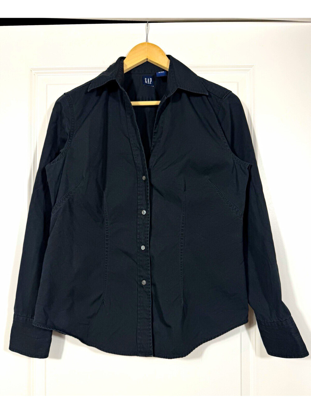 Gap Black Button Up Shirt Women's M 100% Cotton Fitted Long Sleeve Y2K Office
